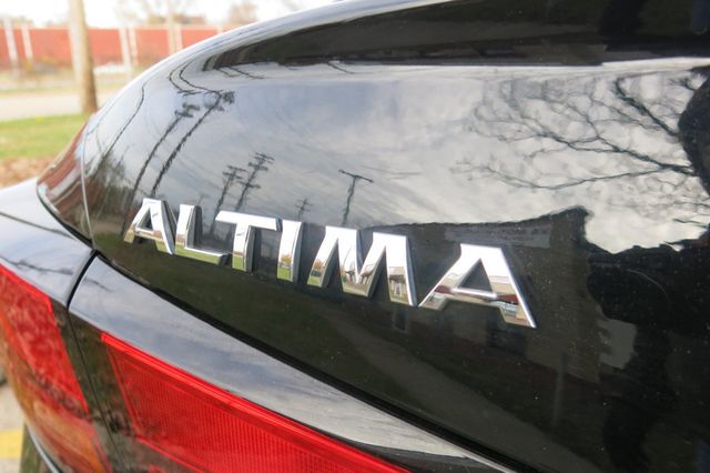 2019 Nissan Altima 2.5 SL Sedan - 22950920 - 8