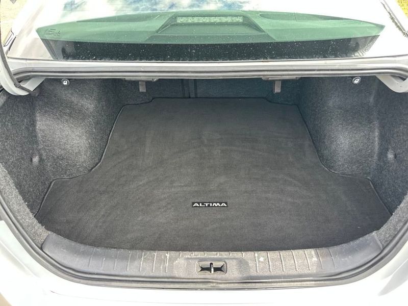 2019 Nissan Altima 2.5 SL Sedan - 22926969 - 20