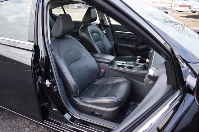 2019 Nissan Altima 2.5 SL Sedan - 22981129 - 1