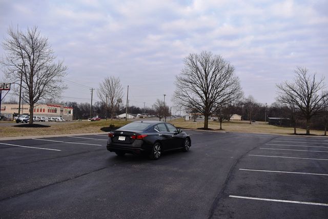 2019 Nissan Altima 2.5 SL Sedan - 22981129 - 49