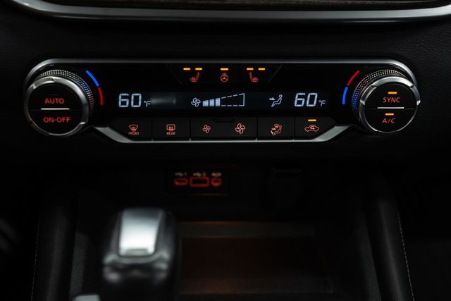 2019 Nissan Altima 2.5 SL Sedan - 23049741 - 20