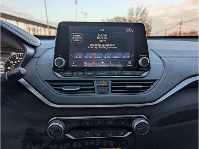 2019 Nissan Altima 2.5 SR AWD Sedan - 22952339 - 19