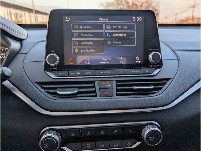 2019 Nissan Altima 2.5 SR AWD Sedan - 22952339 - 22