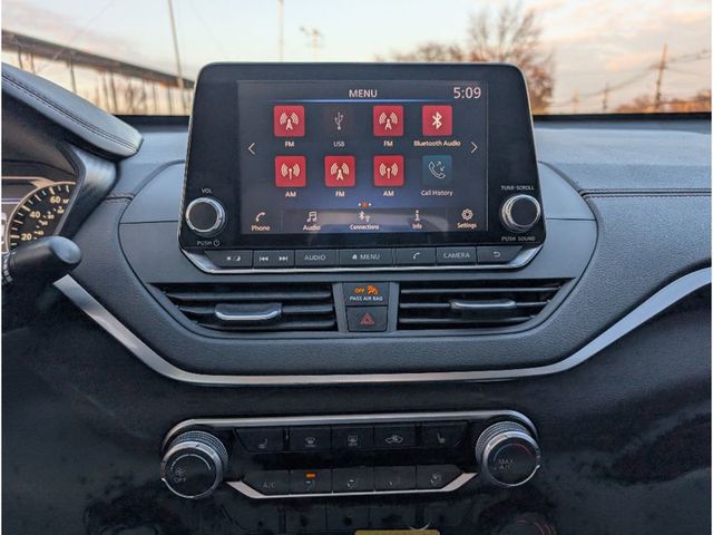 2019 Nissan Altima 2.5 SR AWD Sedan - 22952339 - 23