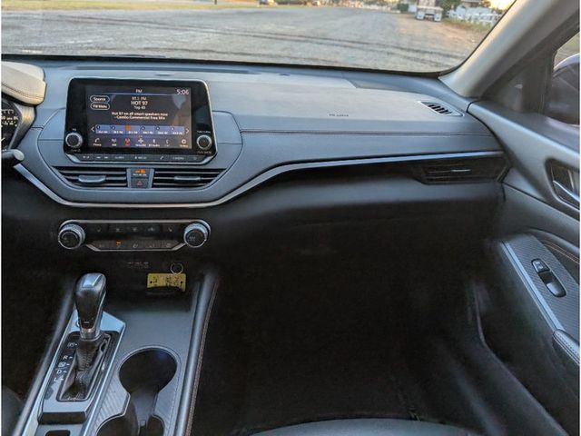 2019 Nissan Altima 2.5 SR AWD Sedan - 22952339 - 27