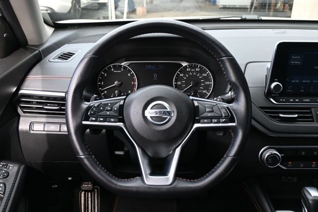 2019 Nissan Altima 2.5 SR Sedan - 23052638 - 12