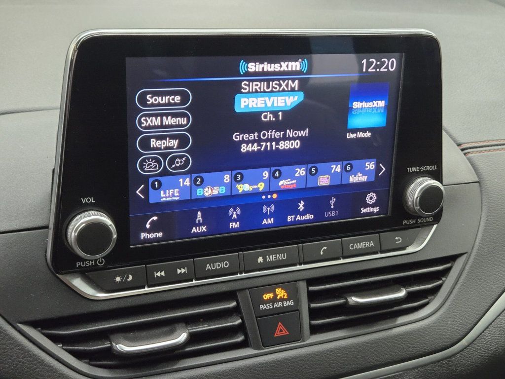 2019 Nissan Altima 2.5 SR Sedan - 22790915 - 17