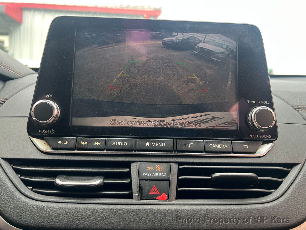 2019 Nissan Altima 2.5 SR Sedan - 22907641 - 10