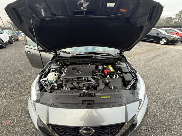 2019 Nissan Altima 2.5 SR Sedan - 22968450 - 13