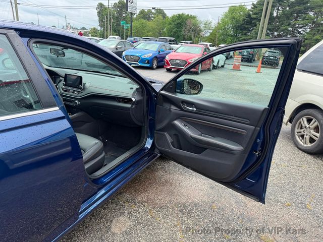 2019 Nissan Altima 2.5 SR Sedan - 23031470 - 11