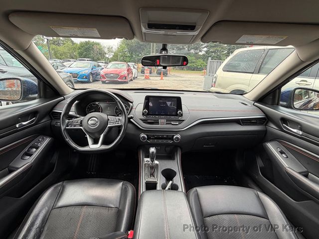 2019 Nissan Altima 2.5 SR Sedan - 23031470 - 16