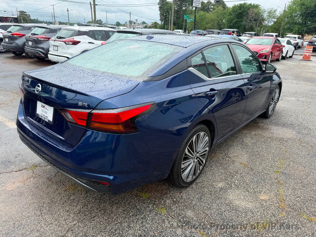 2019 Nissan Altima 2.5 SR Sedan - 23031470 - 4