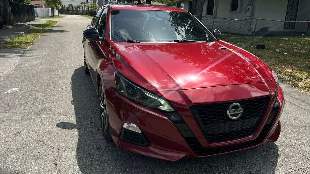 2019 Nissan Altima 2.5 SR Sedan - 22808104 - 3