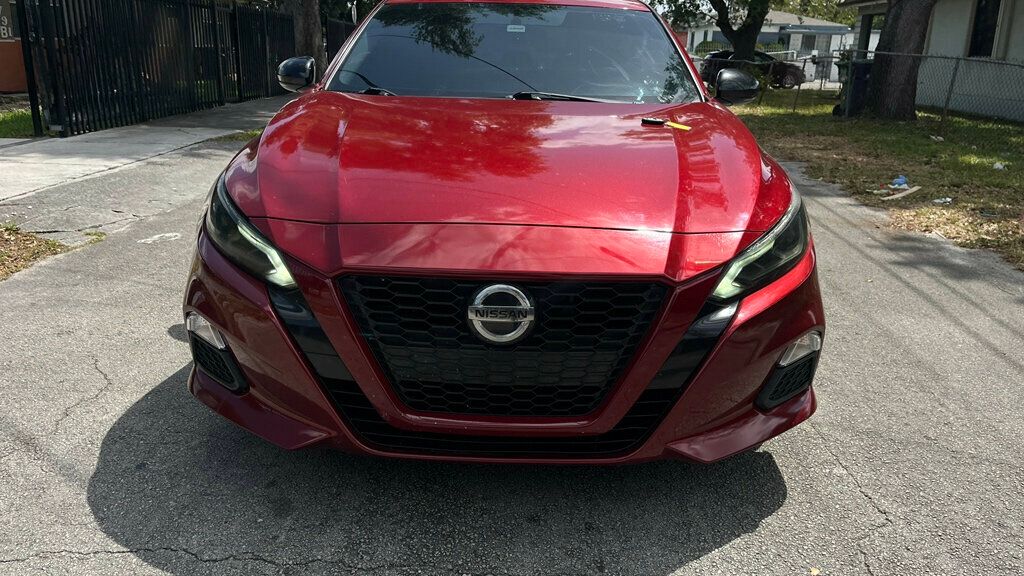 2019 Nissan Altima 2.5 SR Sedan - 22808104 - 4