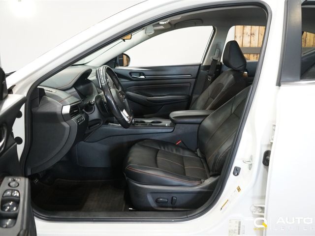 2019 Nissan Altima 2.5 SR Sedan - 23052853 - 15