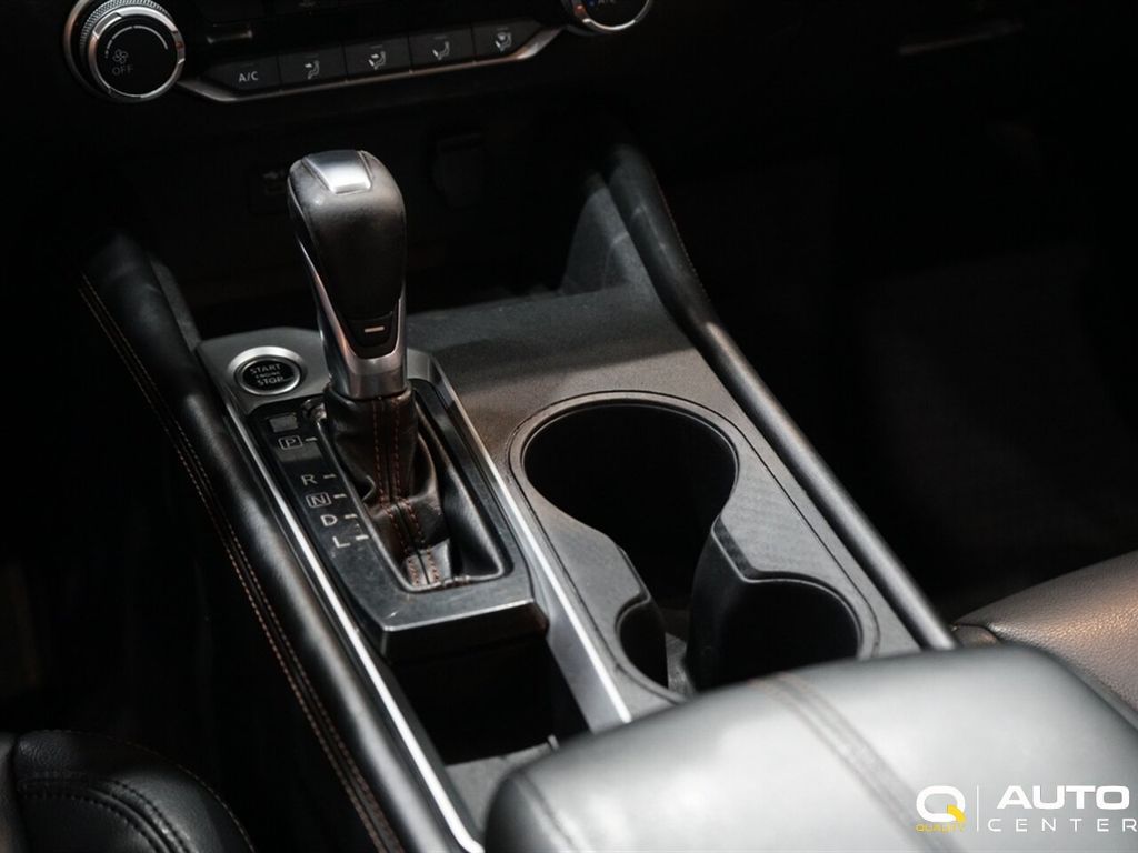 2019 Nissan Altima 2.5 SR Sedan - 23052853 - 22
