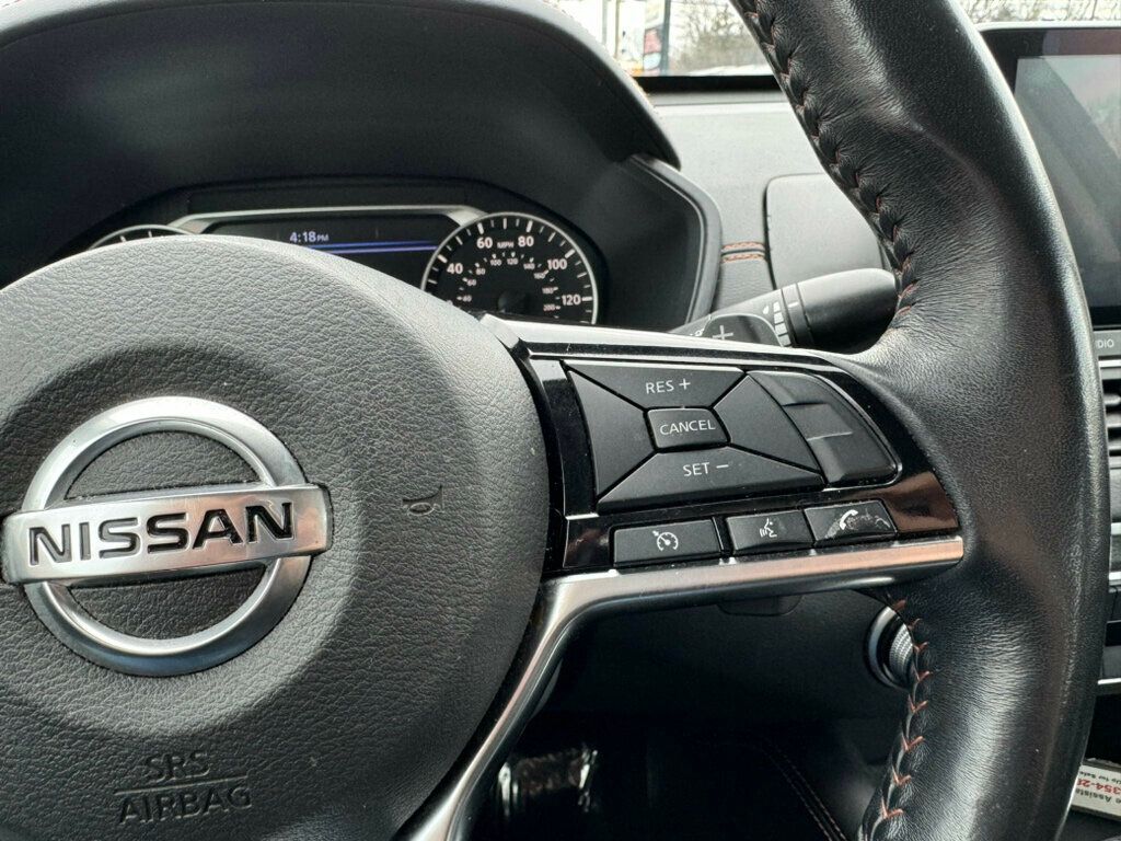 2019 Nissan Altima 2.5 SR Sedan - 22780880 - 16