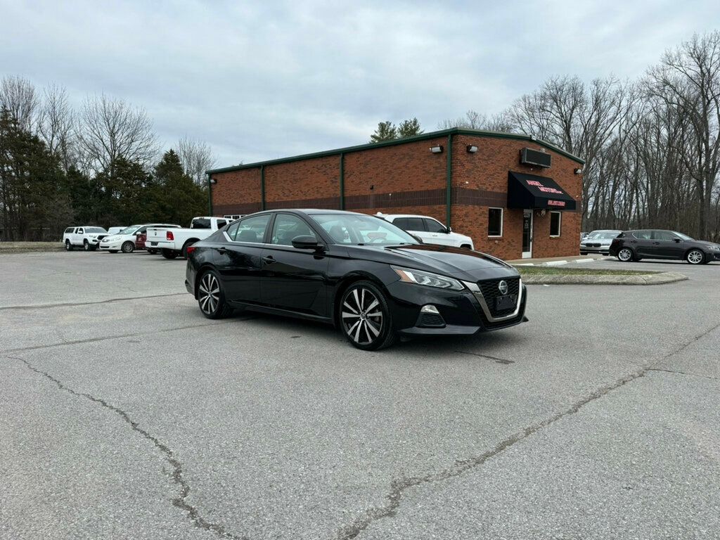 2019 Nissan Altima 2.5 SR Sedan - 22780880 - 1