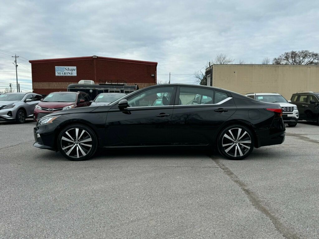 2019 Nissan Altima 2.5 SR Sedan - 22780880 - 3