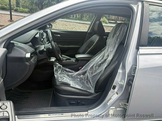 2019 Nissan Altima 2.5 SR Sedan - 23058698 - 14
