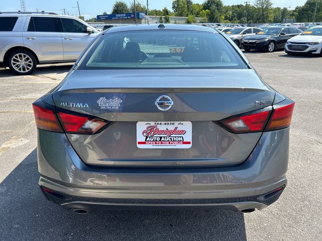 2019 Nissan Altima 2.5 SR Sedan - 23066297 - 4