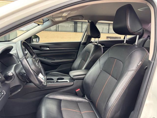 2019 Nissan Altima 2.5 SR Sedan - 22417307 - 9