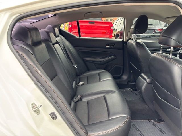 2019 Nissan Altima 2.5 SR Sedan - 22417307 - 13