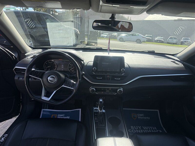 2019 Nissan Altima 2.5 SR Sedan - 22976360 - 6
