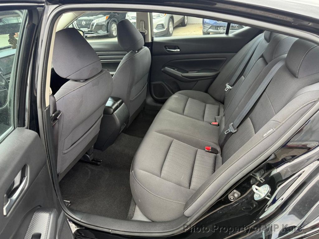 2019 Nissan Altima 2.5 photo 15