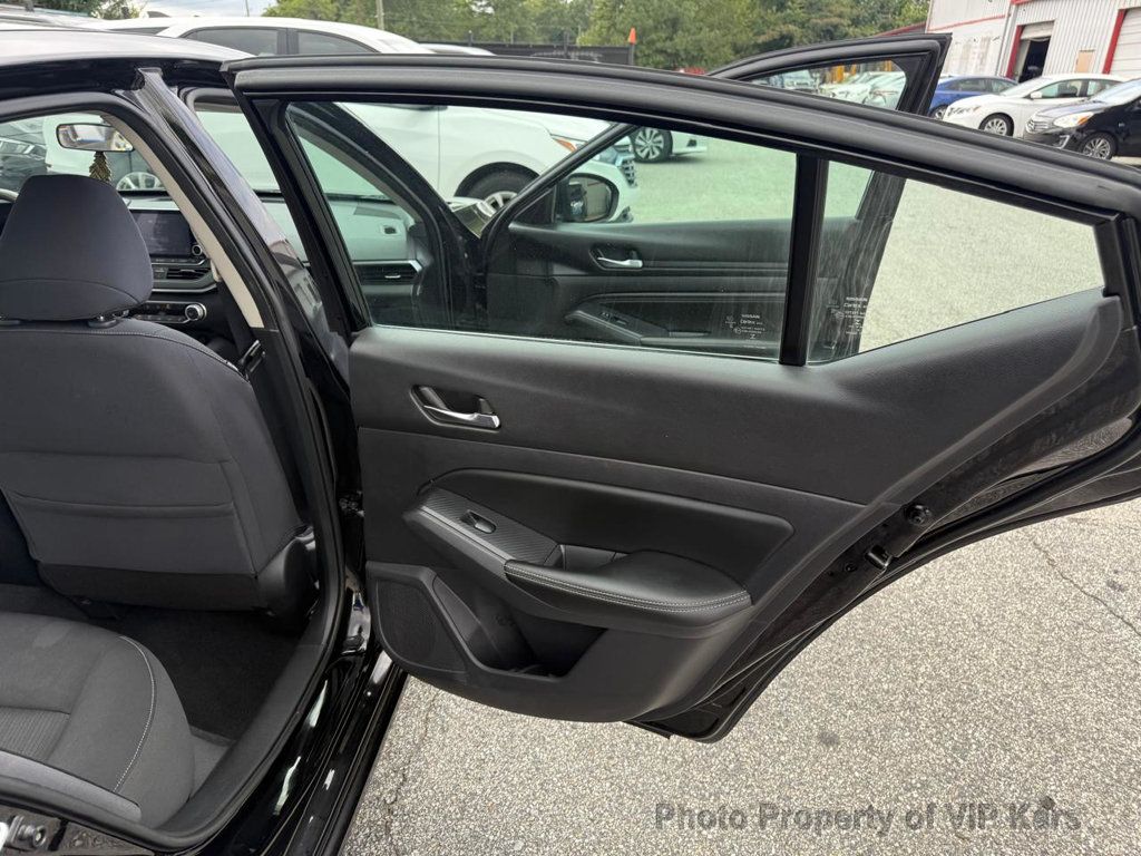 2019 Nissan Altima 2.5 photo 18