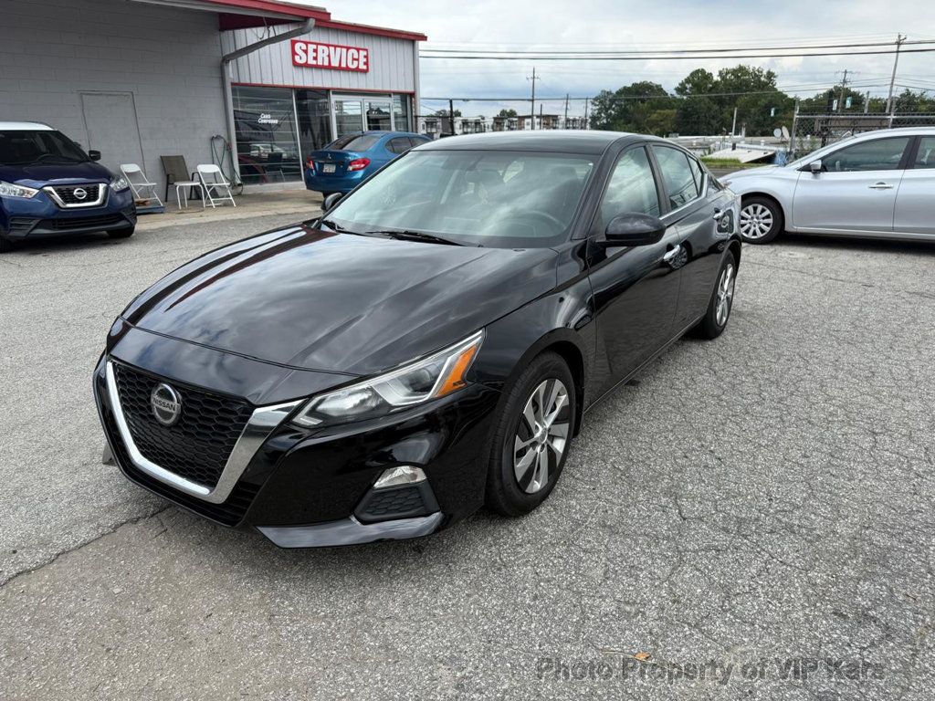 2019 Nissan Altima 2.5 photo 3