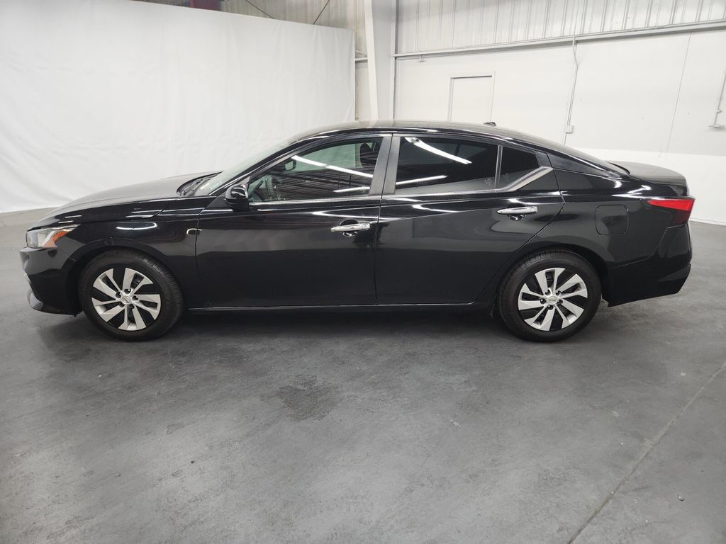 2019 Nissan Altima 2.5 S Sedan - 22212362 - 1