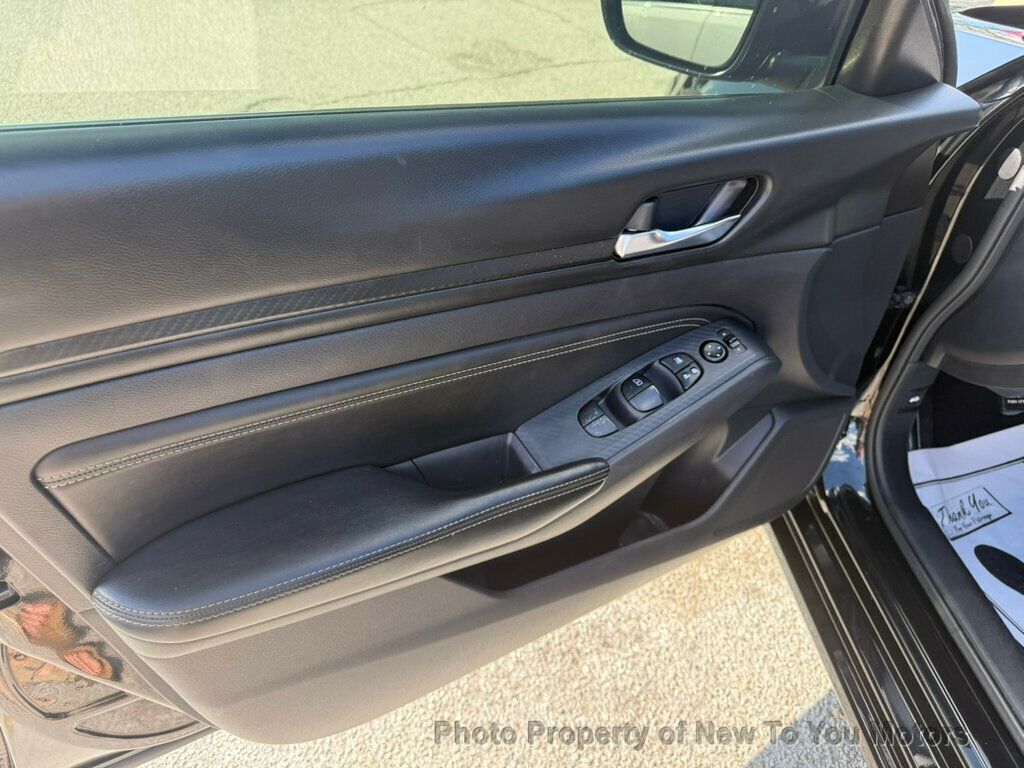 2019 Nissan Altima 2.5 photo 10
