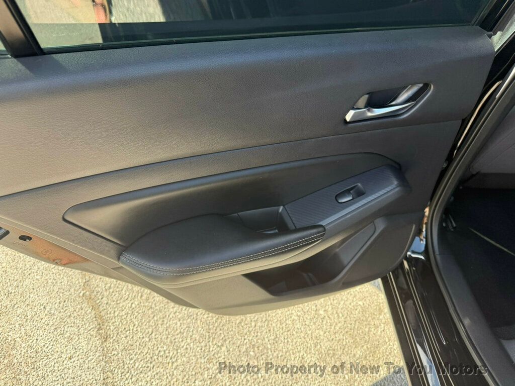 2019 Nissan Altima 2.5 photo 13