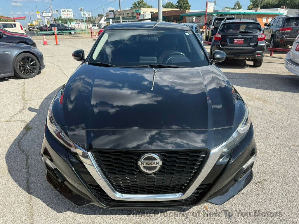 2019 Nissan Altima 2.5 photo 14
