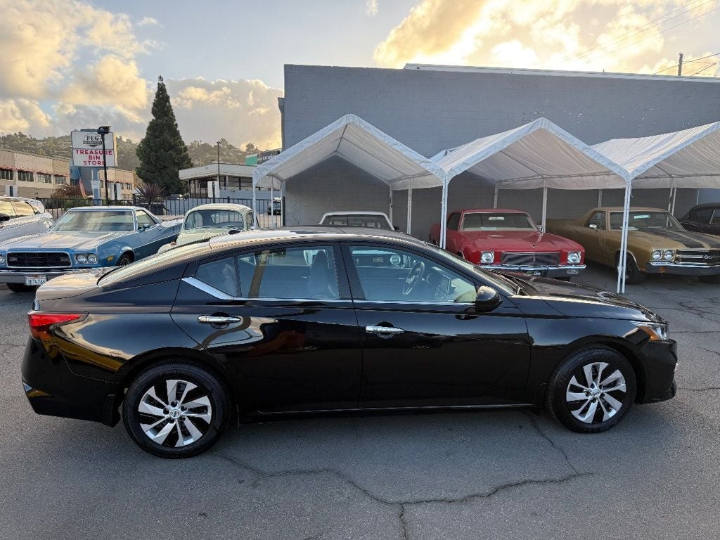 2019 Nissan Altima 2.5 S Sedan - 22674302 - 9