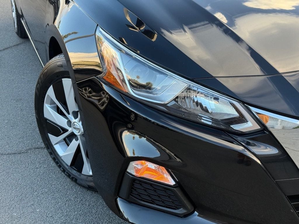 2019 Nissan Altima 2.5 S Sedan - 22674302 - 2