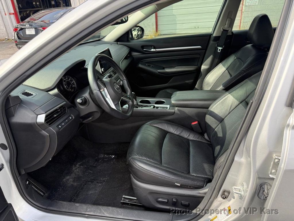 2019 Nissan Altima 2.5 SV photo 11