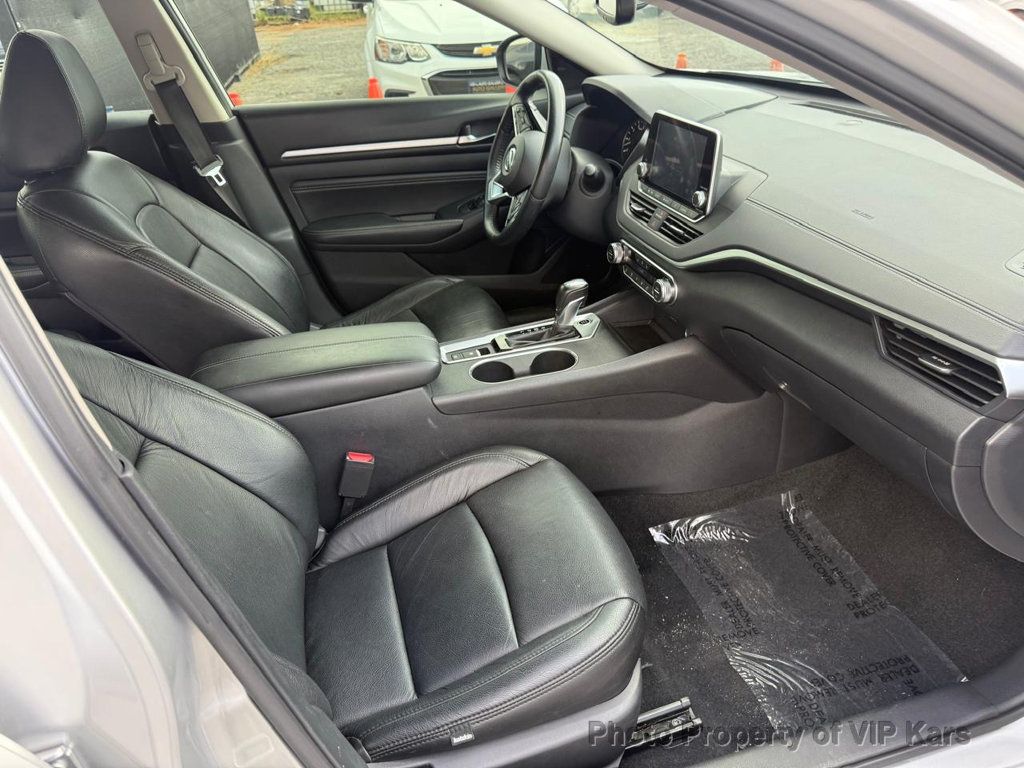 2019 Nissan Altima 2.5 SV photo 13