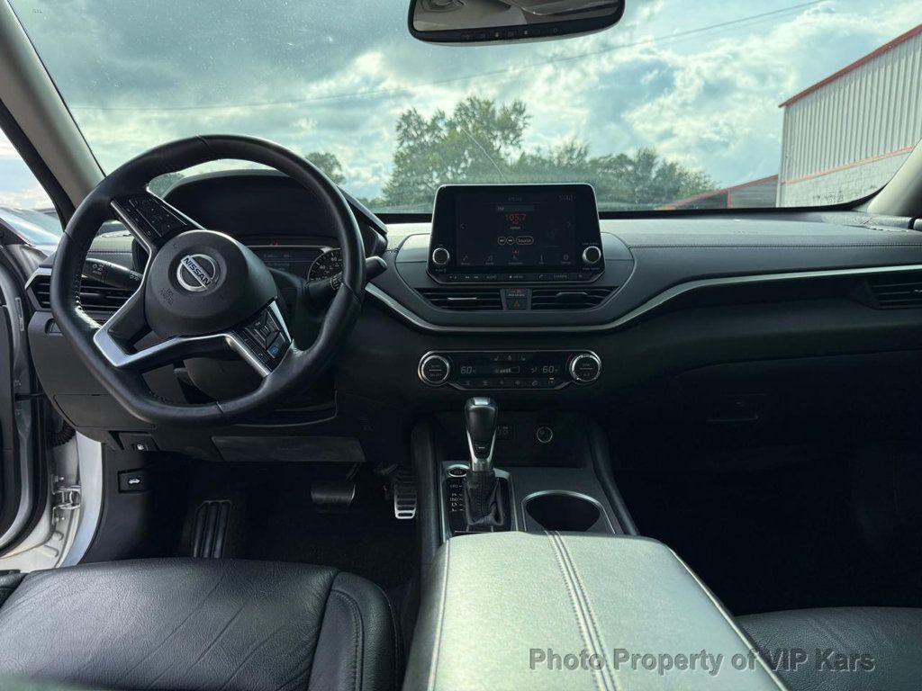 2019 Nissan Altima 2.5 SV photo 15