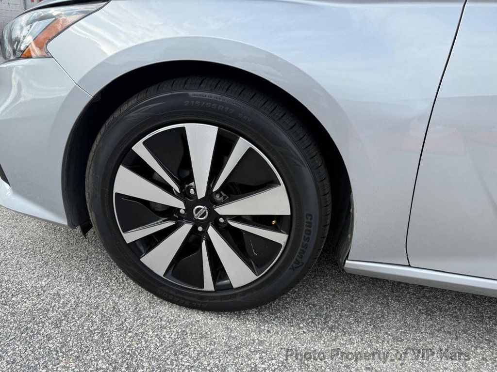 2019 Nissan Altima 2.5 SV photo 18