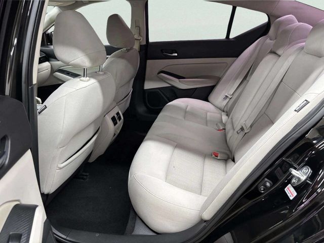 2019 Nissan Altima 2.5 SV Sedan - 23054696 - 15