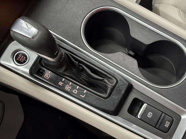 2019 Nissan Altima 2.5 SV Sedan - 23054696 - 25