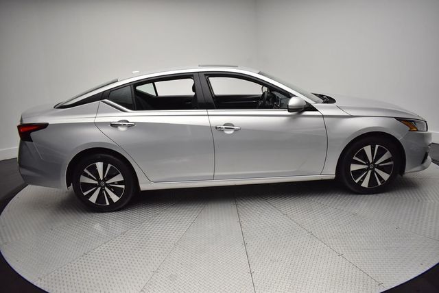 2019 Nissan Altima 2.5 SV Sedan - 22955307 - 2