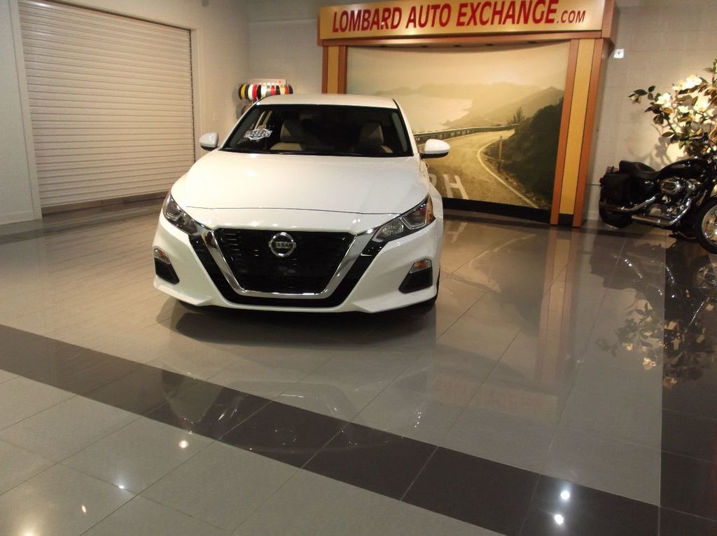 2019 Nissan Altima 2.5 S photo 4