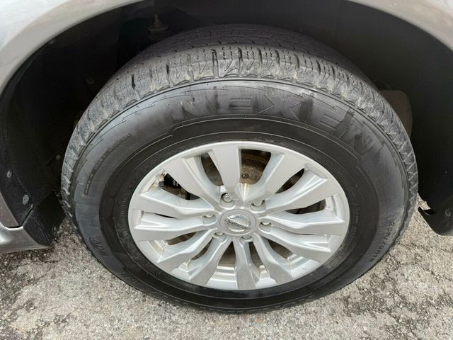 2019 Nissan Armada 4x2 SV - 23012610 - 9