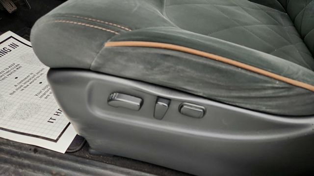 2019 Nissan Armada SV with Driver Package - 22956534 - 9