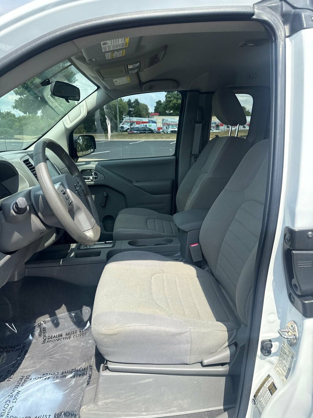2019 Nissan Frontier photo 9