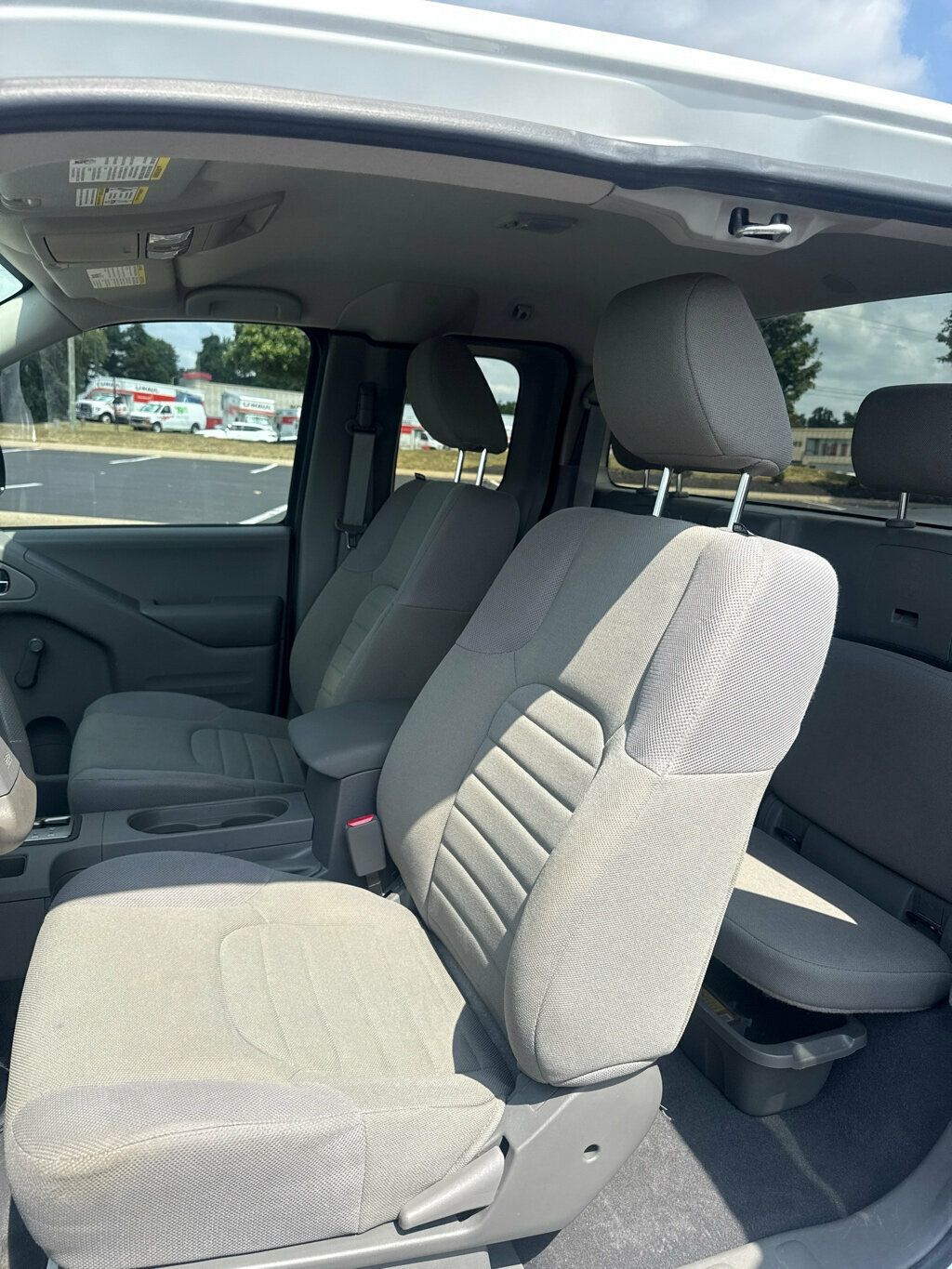 2019 Nissan Frontier photo 10