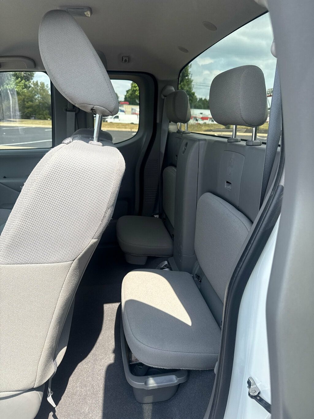 2019 Nissan Frontier photo 11